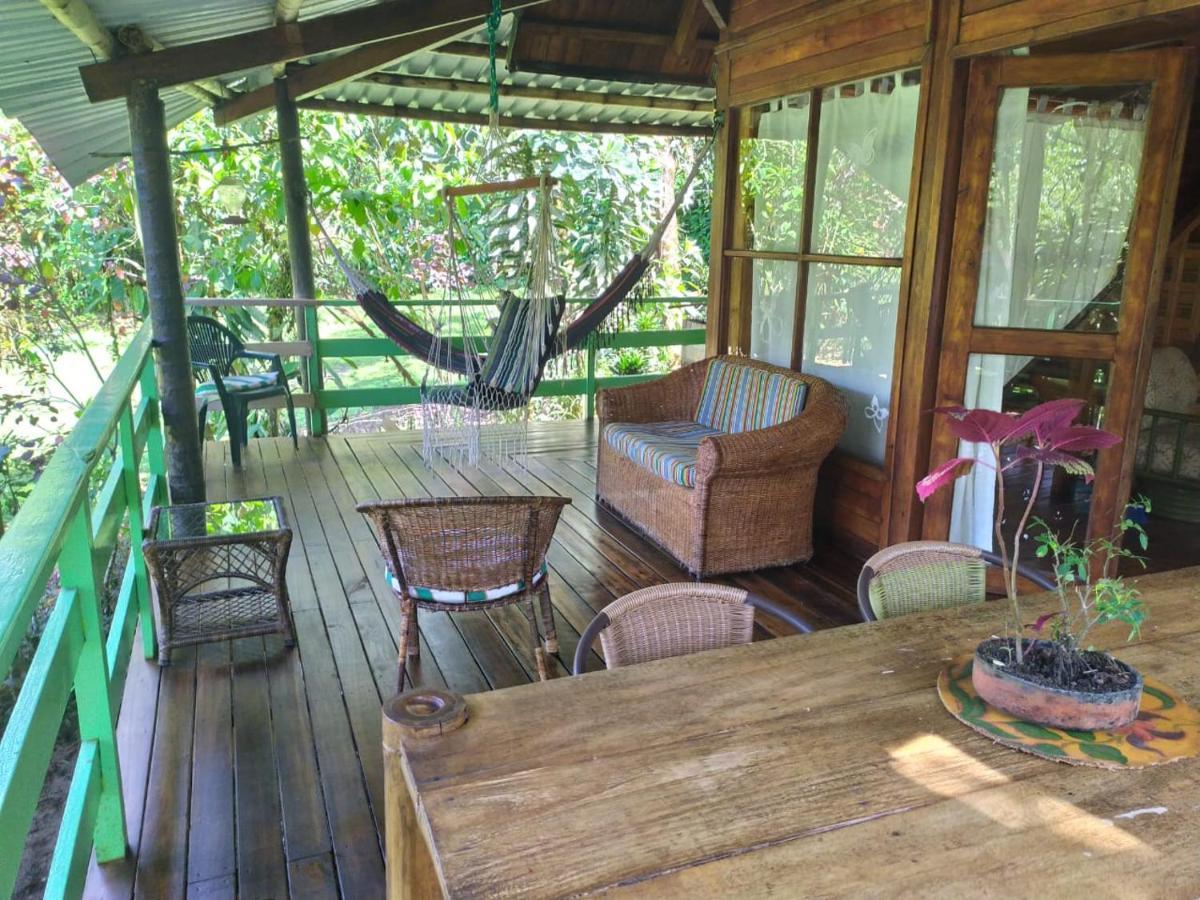 Mindo Eco Chalet Con Rio Y Cascada Екстериор снимка